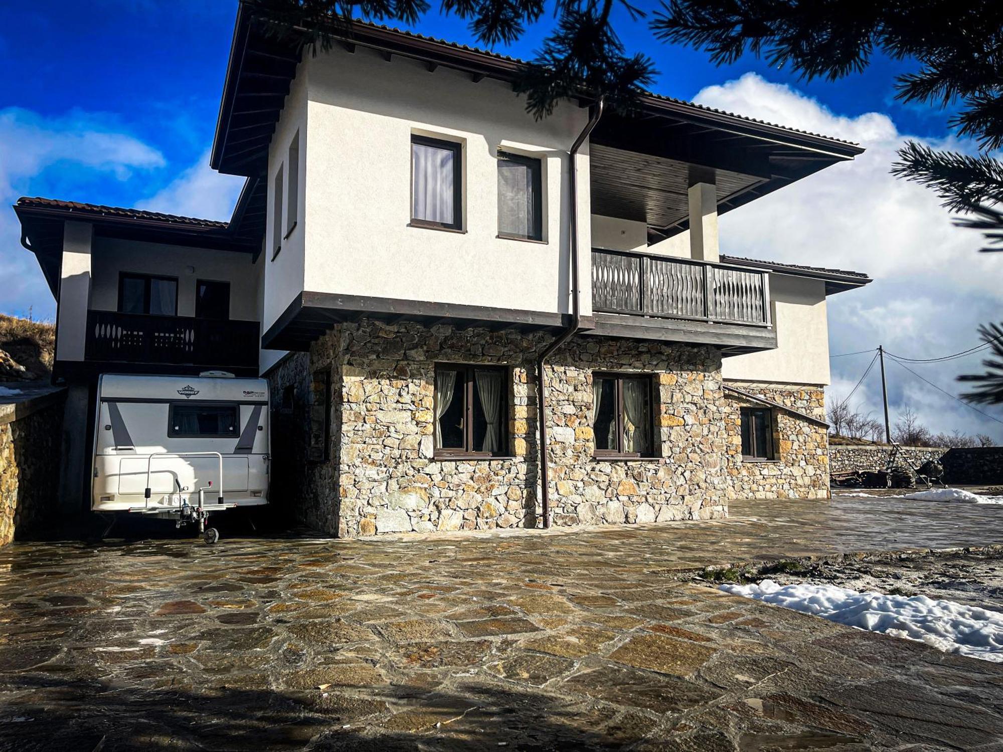 Къща За Гости Меча Стъпка Gela Exterior photo